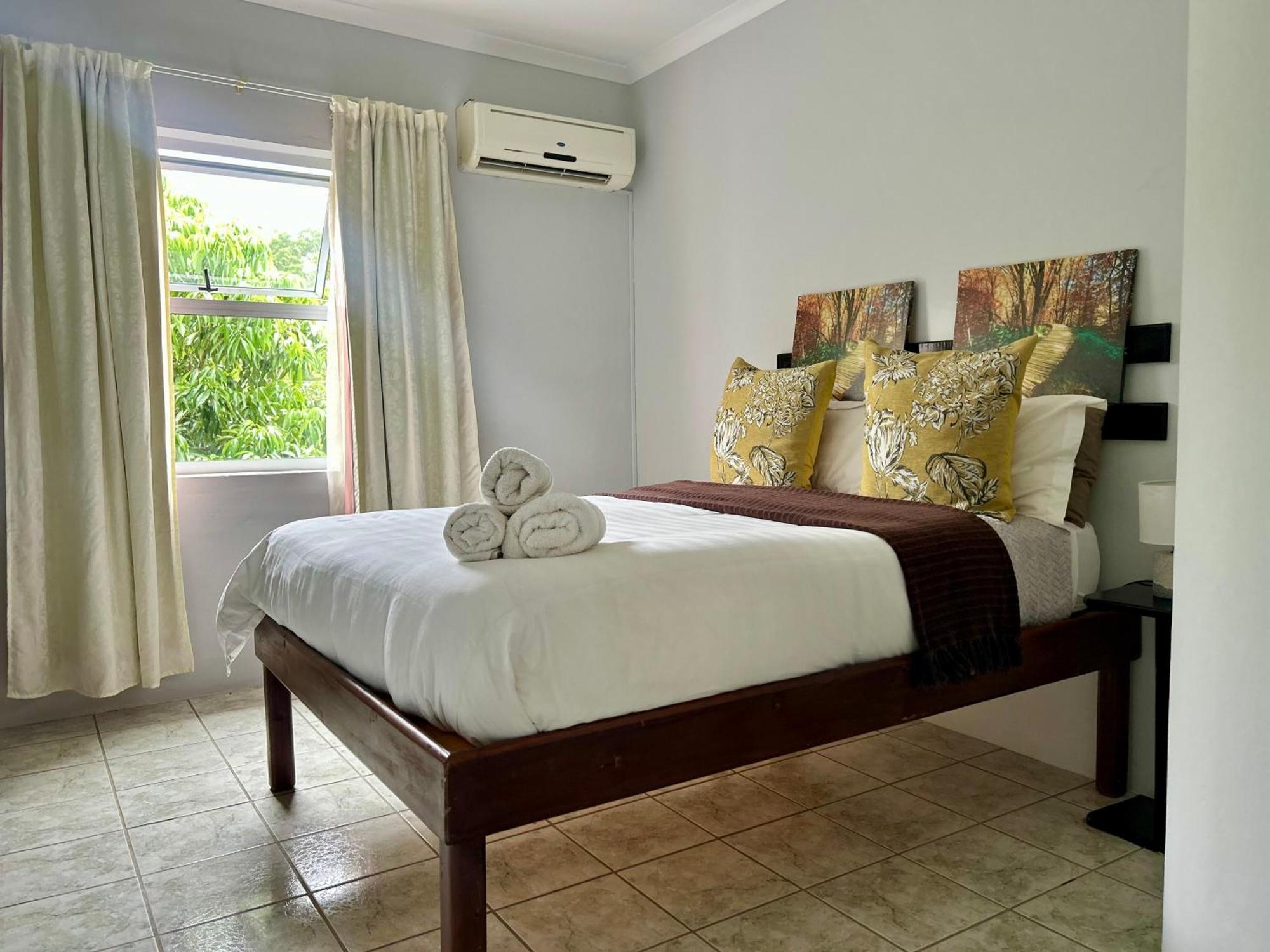 منزيني Skyfly Bed & Breakfast المظهر الخارجي الصورة
